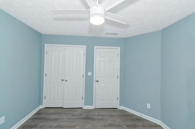Building Photo - 80 Shelby Oaks Trail