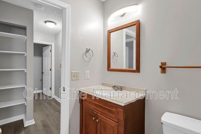 Building Photo - 2844 Baughman Ave