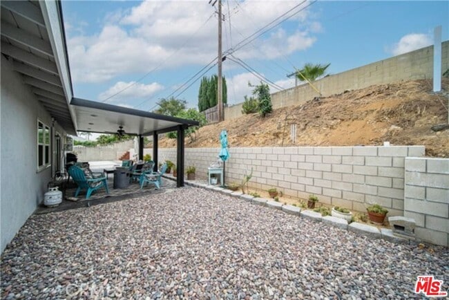 Building Photo - 7386 Alta Cuesta Dr