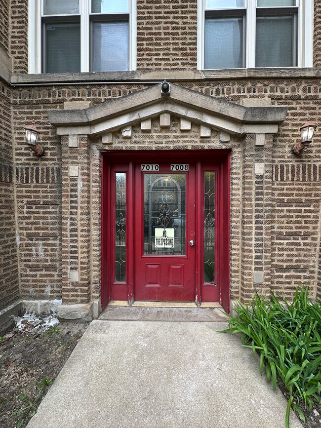 Building Photo - 7010 S Merrill Ave