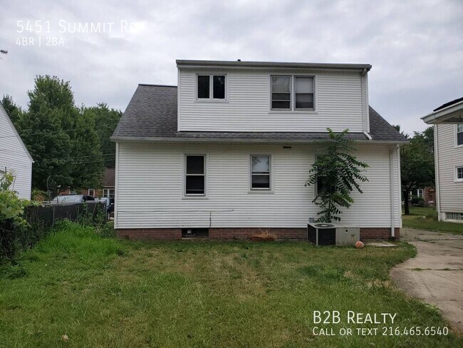 Building Photo - 5451 Summit Rd