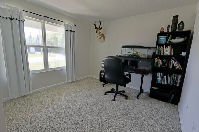 Building Photo - 8604 Tarsus Dr
