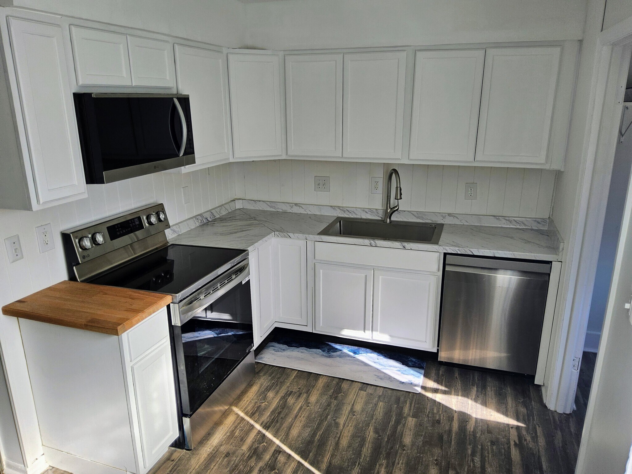 Building Photo - 519 Parkdale Dr