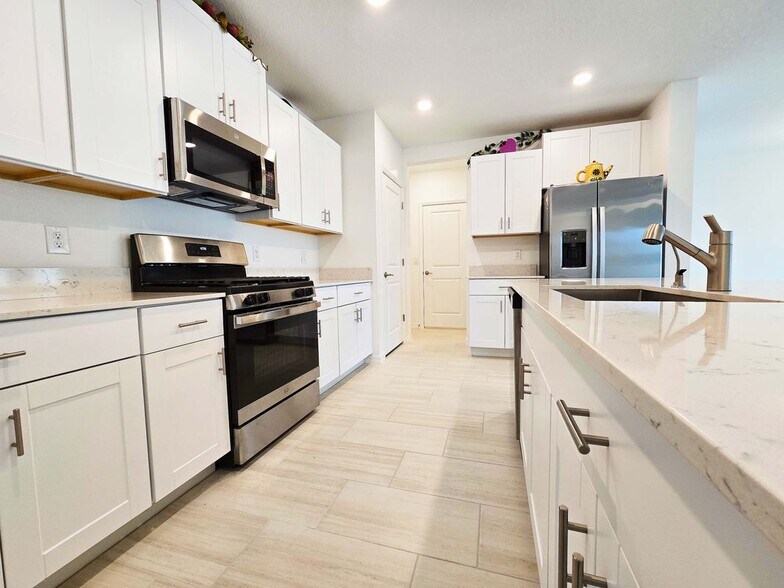 Building Photo - 22083 Nebula Wy