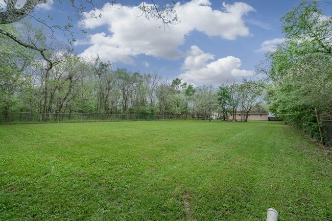 Building Photo - 3409 Herbert Dr