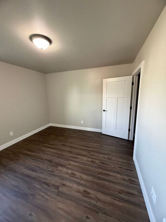 Building Photo - 119 Saddle Loop