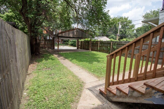 Building Photo - 2733 Accomac St
