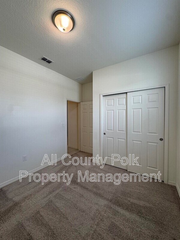 Building Photo - 7163 Cruz Ct