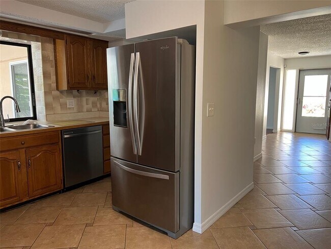 Building Photo - 11177 Bella Loma Dr