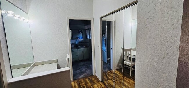 Building Photo - 2068 Preymore St