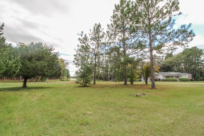 Building Photo - 6228 Rocky Ford Rd