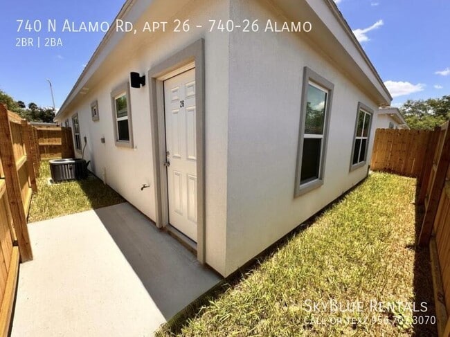 Building Photo - 740 N Alamo Rd