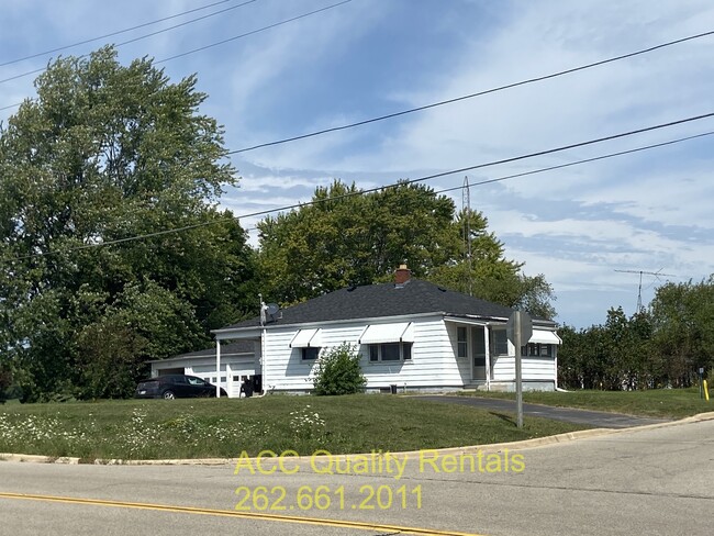 Primary Photo - 1398 North Rd