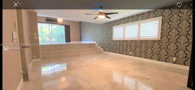 Building Photo - 100 S Prospect Dr