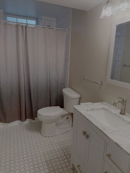 Building Photo - 3531 39th St NW