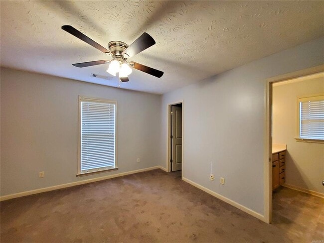 Building Photo - 96 Grand Park Dr