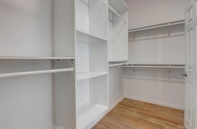 Building Photo - 774 Glenhart Pl