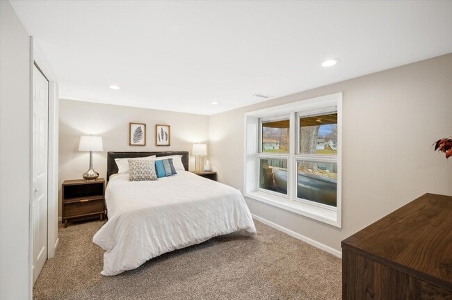 Building Photo - 8213 Quinn Rd