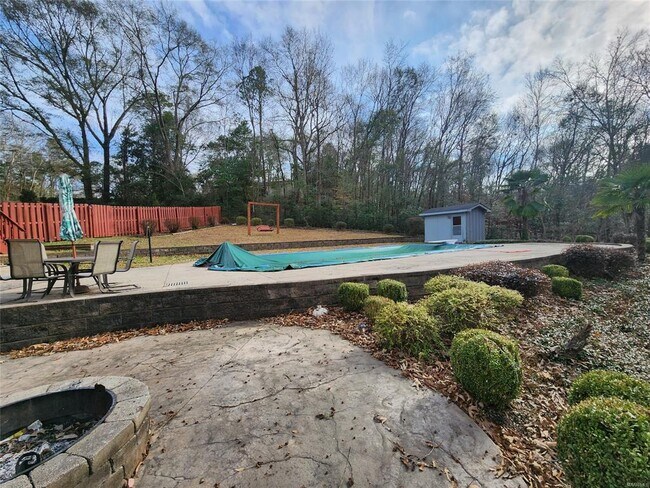 Building Photo - 3706 Jasmine Hill Rd