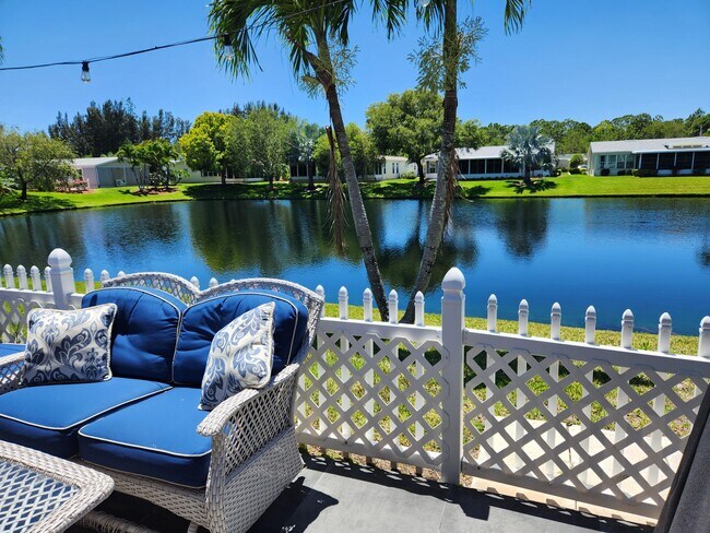 Building Photo - 7717 White Egret Ln