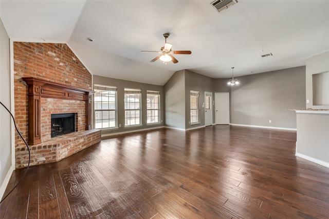 Building Photo - 3759 Voltaire Dr