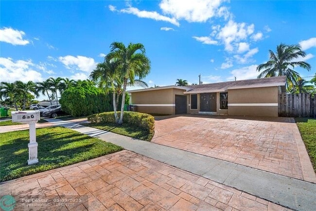Building Photo - 9650 NW 24th St
