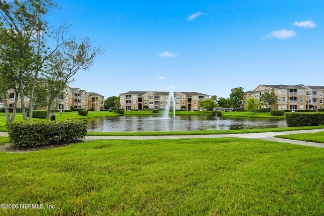 Building Photo - 7990 Baymeadows Rd E