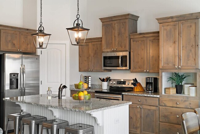 Building Photo - 3273 2530 S