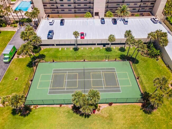 Building Photo - 8090 A1A S