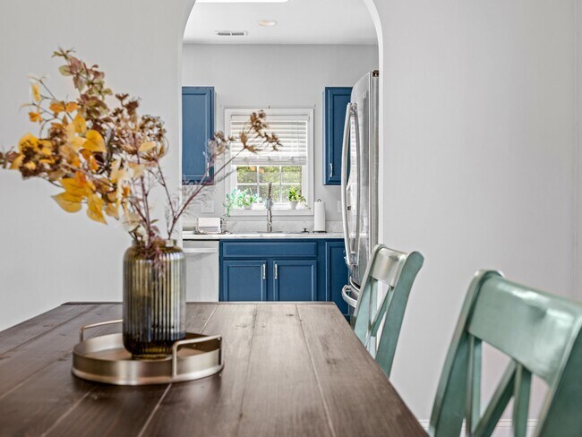 Building Photo - Shetland Farms