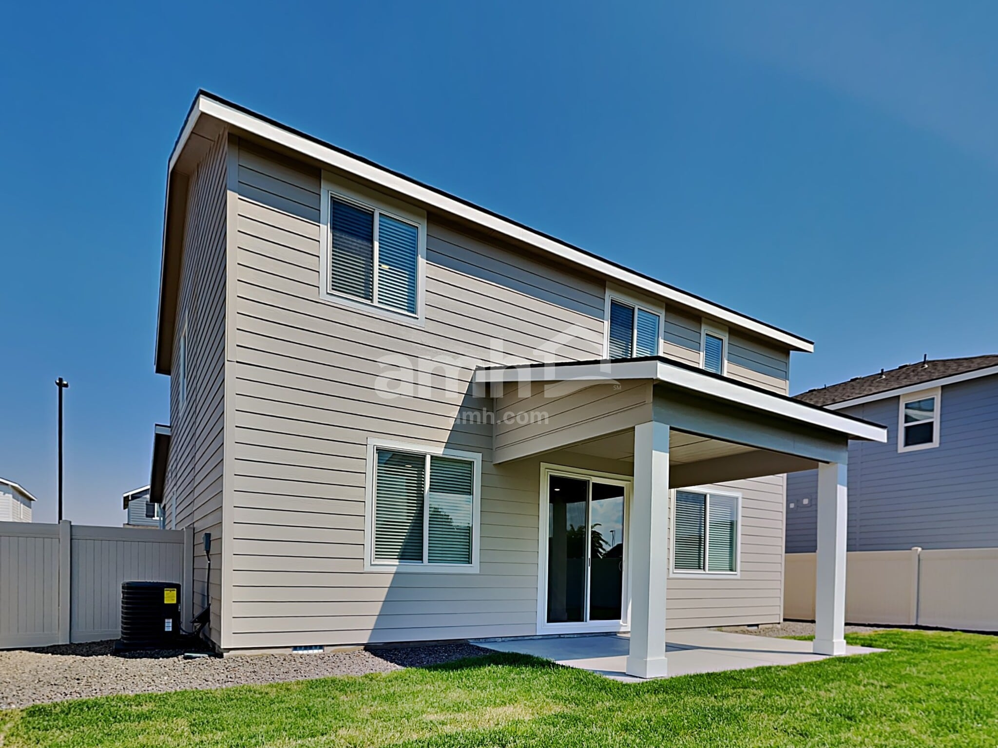 Building Photo - 955 Moorside Ave