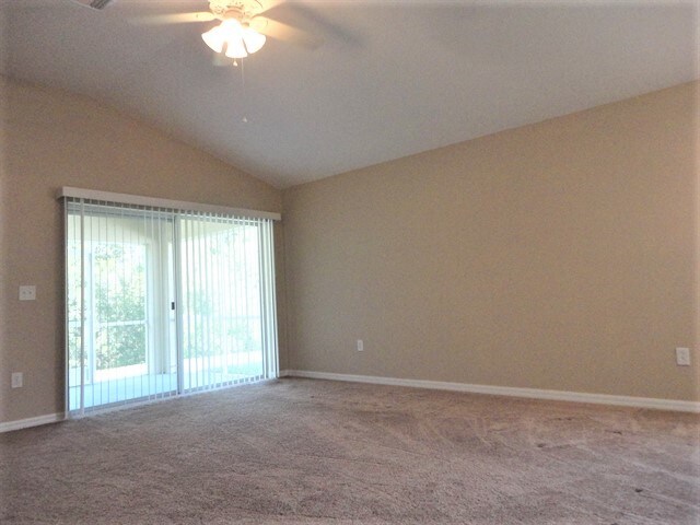Building Photo - 3213 Dunstable Dr