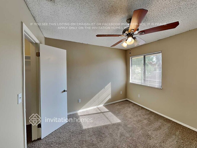 Building Photo - 403 Cidermill Pl