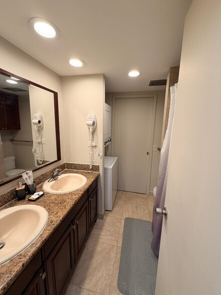 Building Photo - 444 Nahua St