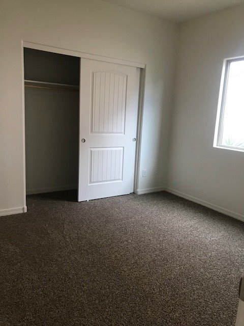 Building Photo - 1655 Entrada Dr