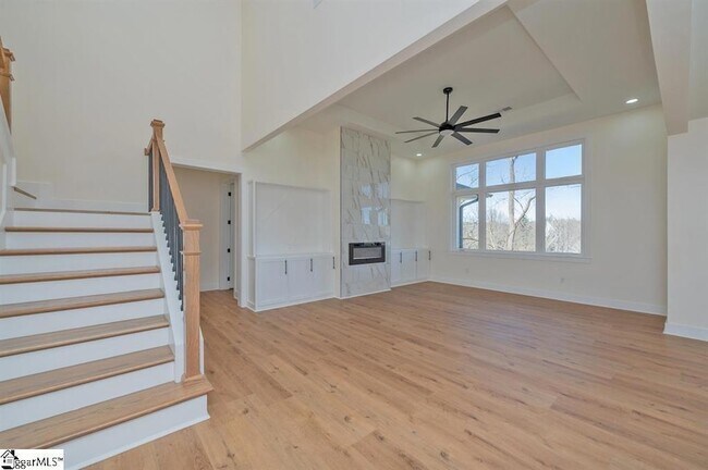 Building Photo - 105 Horseshoe Bend Rd