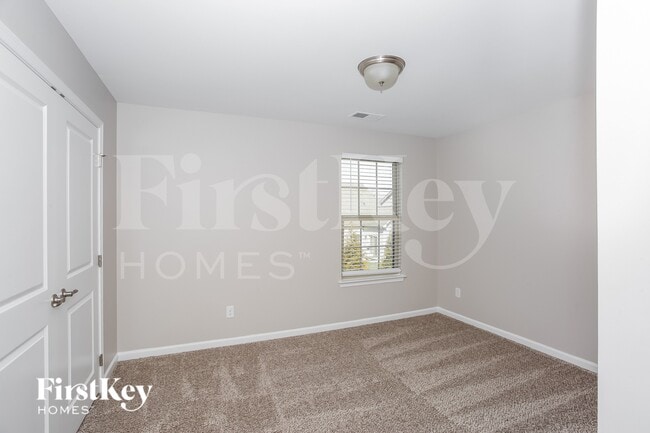 Building Photo - 7357 Elbens Ln SW