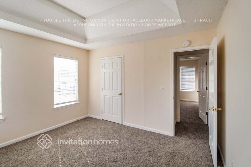Building Photo - 2204 Eagles Nest Cir