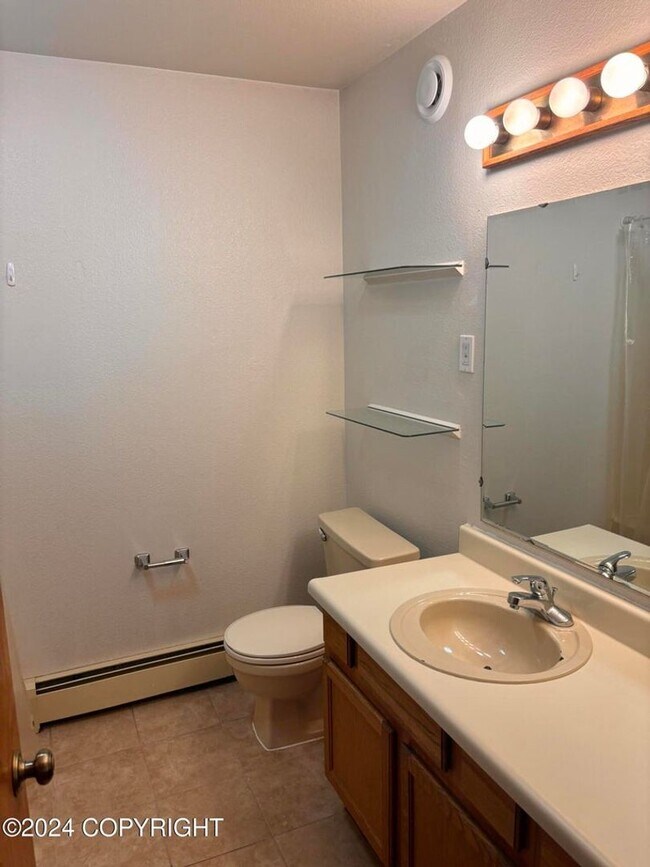 Building Photo - 3470 Orbit Cir