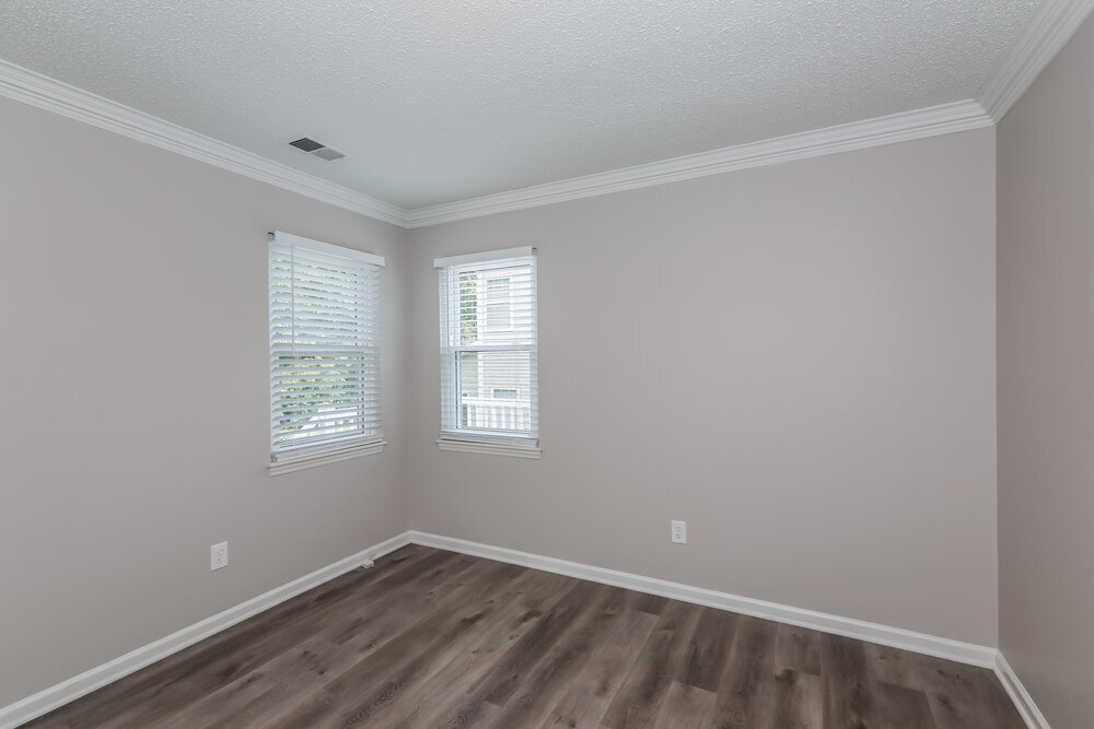 Building Photo - 13839 Poppleton Ct