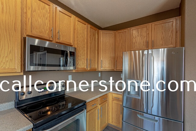 Building Photo - 4394 Crow Creek Dr