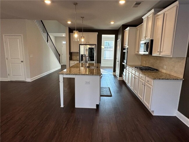 Building Photo - 1520 Kaden Ln