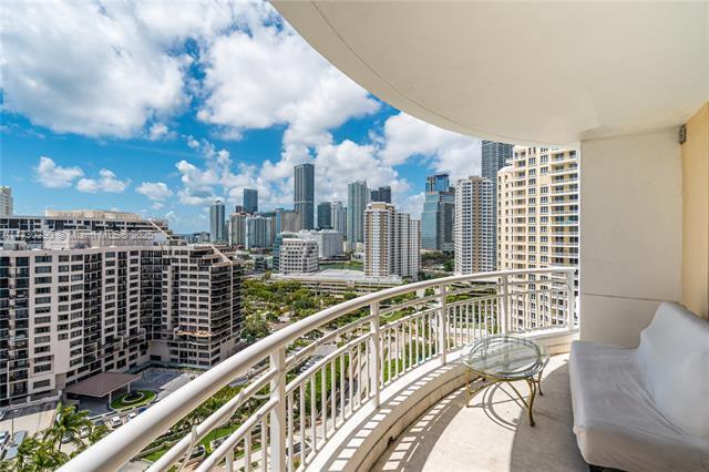 Building Photo - 848 Brickell Key Dr