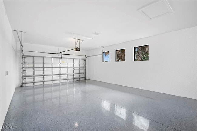 Building Photo - 19001 Aqua Shore Dr