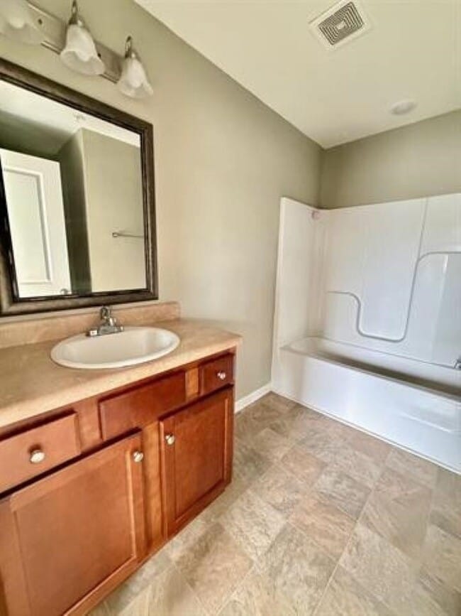 Building Photo - 2281 Del Carmel Way