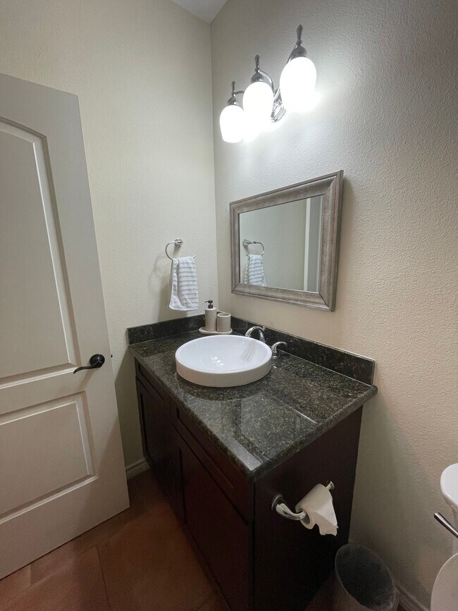 Building Photo - Spring Break Special - Move in NOW!!! and stay one month free