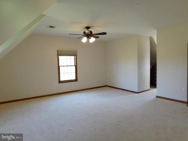 Building Photo - 13886 Berlin Turnpike