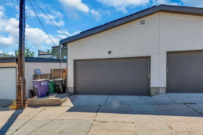 Building Photo - 3956 Osage St