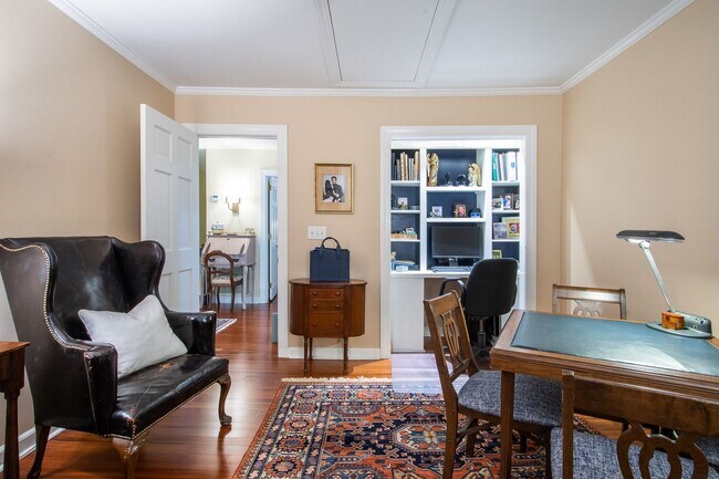 Building Photo - Immaculate Snee Farm Townhome for Rent!