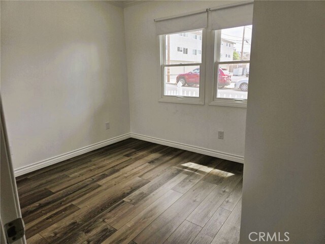 Building Photo - 501 Avenue B